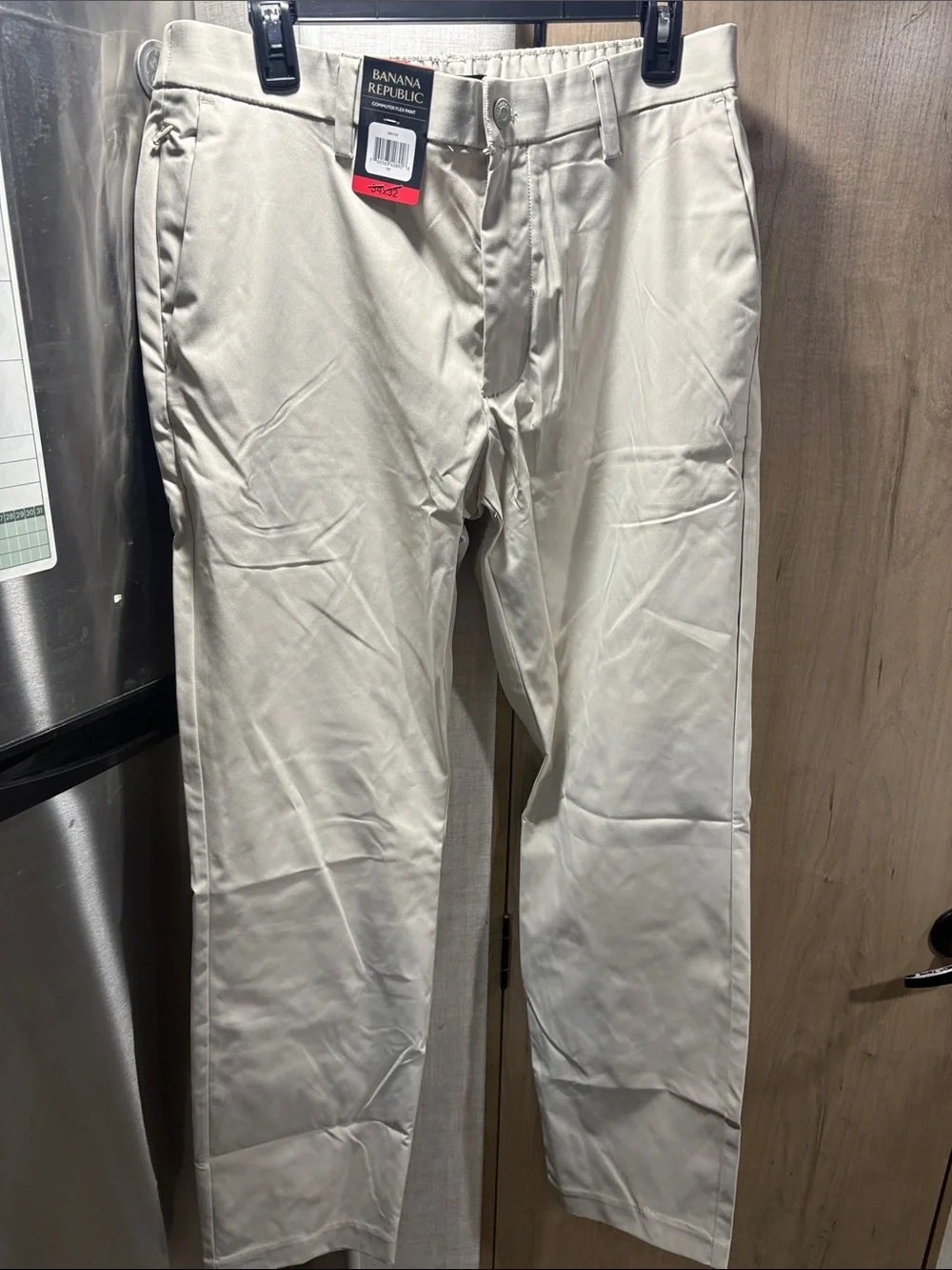 Banana Republic Men's Light Cream Chino Pants